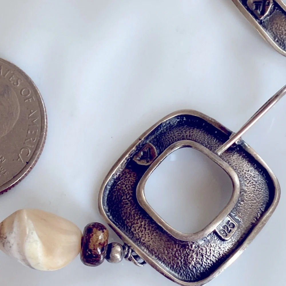 Silpada Elegant Silver and Cream Dangle Earrings W1518 - Picture 7 of 8